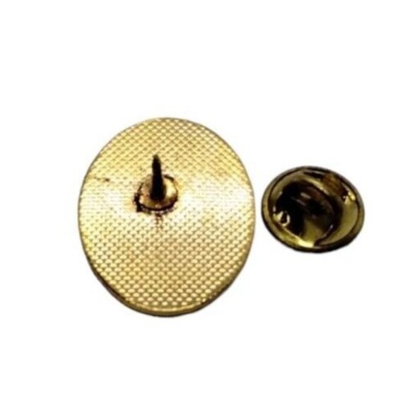 Shooting Stars Starburst Pattern Enamel Lapel Hat Pin 1 in Oval - Picture 2 of 3